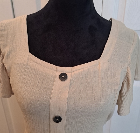 Peace & Pearls Cream Midi Dress    Size S - Picture 2 of 9